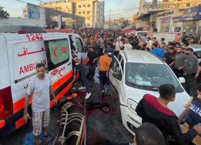 Οργή για το ασύλληπτο λουτρό αίματος στη Γάζα  – Οι Ισραηλινοί χτύπησαν νοσοκομείο και σχολείο, σκότωσαν 90 Παλαιστίνιους