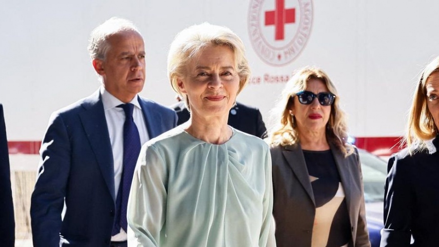 Σχέδιο δράσης 10 σημείων για το μεταναστευτικό πρότεινε η Ursula fon der Leyen από τη Λαμπεντούζα