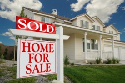 ΗΠΑ: Στο υψηλότερο επίπεδο από το 2006 οι πωλήσεις υφιστάμενων κατοικιών