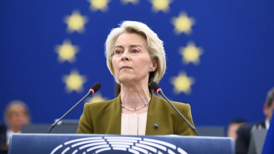 Ουγγρική έκρηξη κατά της Von der Leyen: «Παρακμή, υποδύθηκε τη Στρατηγό του μεγάλου πολέμου ενάντια στη Ρωσία»