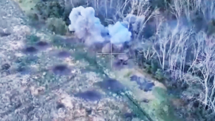 Ασύλληπτη επίθεση - Ρωσικά drones ξετρύπωσαν τη «μυρμηγκοφωλιά» των Ουκρανών στο Lugansk - Στάχτη το καταφύγιο