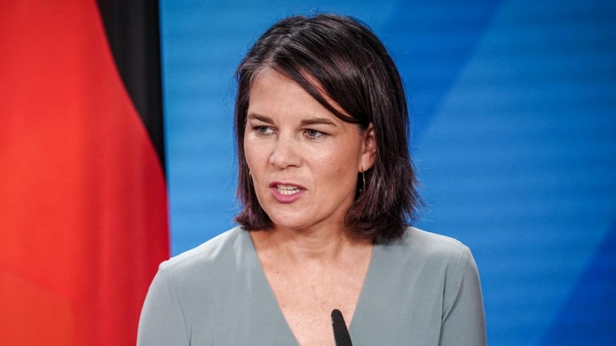 Baerbock (Γερμανίδα ΥΠΕΞ): Όλος ο κόσμος βλέπει το Κρεμλίνο πίσω από τον θάνατο του Prigozhin