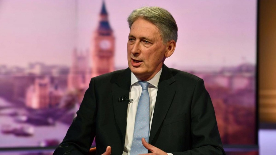 Hammond (ΥΠΟΙΚ Βρετανίας): Θα κάνω ότι μπορώ για να αποφύγουμε ένα σκληρό Brexit