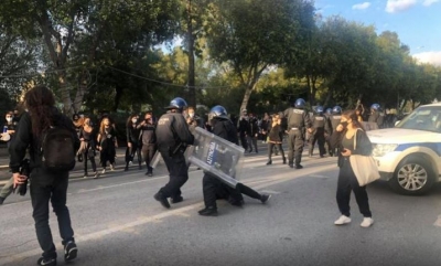 Κύπρος: Συλλήψεις και επεισόδια σε πορεία κατά του lockdown