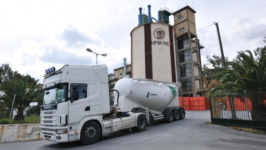 Όμιλος ΗΡΑΚΛΗΣ: Εγκατάσταση φωτοβολταϊκών πάρκων στα εργοστάσια του