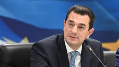 Σκρέκας: Ορατές μέχρι τον Μάρτιο οι μειώσεις τιμών στα ράφια - Τα μέτρα θα ψηφιστούν αυτή ή την επόμενη εβδομάδα