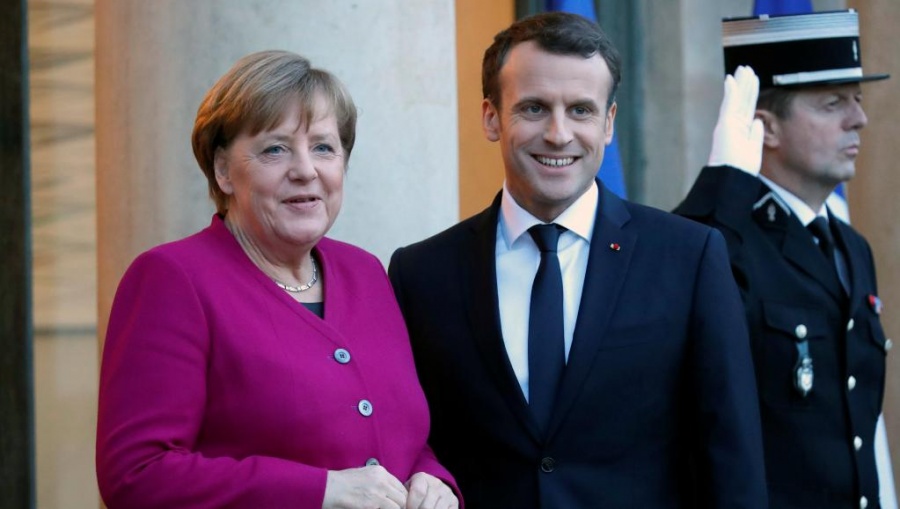 Merkel και Macron αποτίουν φόρο τιμής στους πεσόντες του Α΄ Παγκόσμιου Πολέμου στην επέτειο των 100 χρόνων