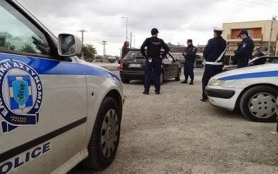 Σορός άνδρα απεγκλωβίστηκε από βραχώδη περιοχή στη Σαντορίνη μετά από πτώση ΙΧ στο Ημεροβίγλι