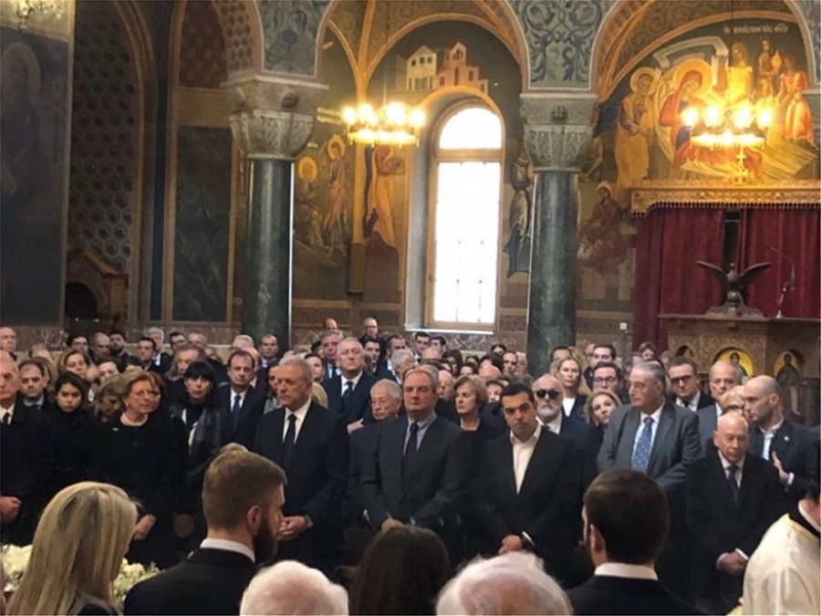 Κηδεύτηκε ο Περικλής Παναγόπουλος - Πλήθος πολιτικών και εφοπλιστών