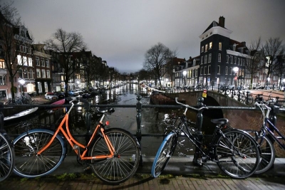 Ολλανδία: Παράταση του μέτρου της απαγόρευσης κυκλοφορίας τη νύχτα έως τις 31 Μαρτίου 2021
