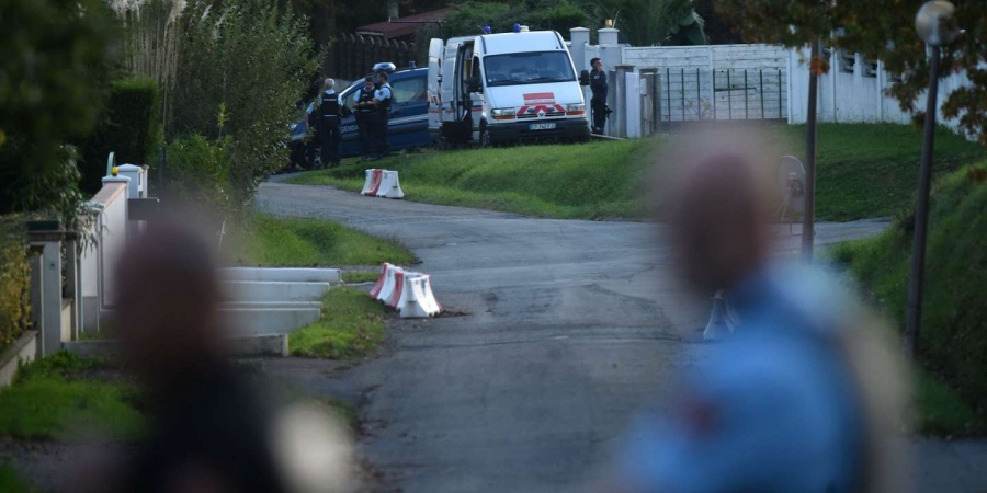 Επίθεση στην Μπαγιόν - Εκδίκηση για την καταστροφή στην Παναγία των Παρισίων ήθελε να πάρει ο δράστης