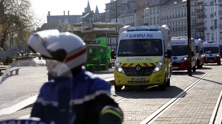 Γαλλία: Επίθεση με μαχαίρι εν μέσω πανδημίας – Δύο νεκροί