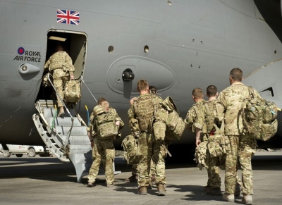 Η Βρετανία θα αποσύρει τον στρατό από Κύπρο, Εσθονία για να στείλει στρατιώτες στην Ουκρανία