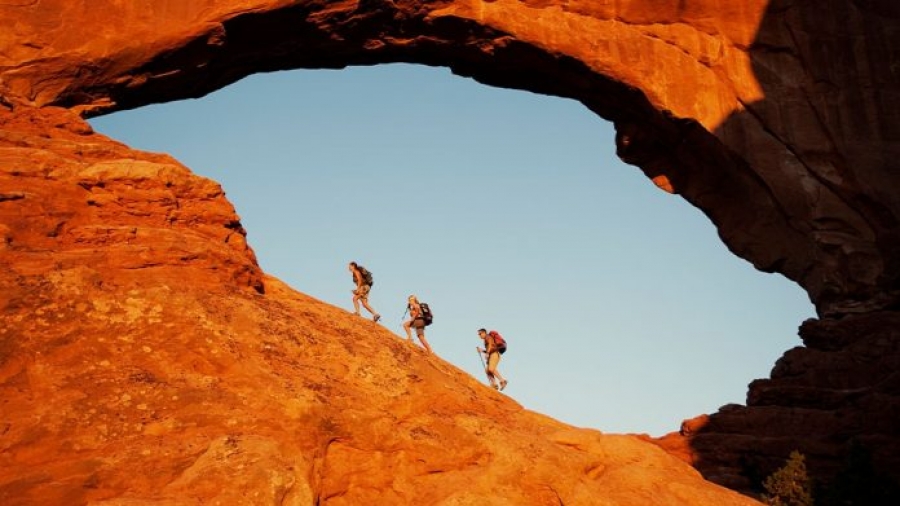 Στις κρατήσεις σε περιηγήσεις και δραστηριότητες εισέρχεται η Google