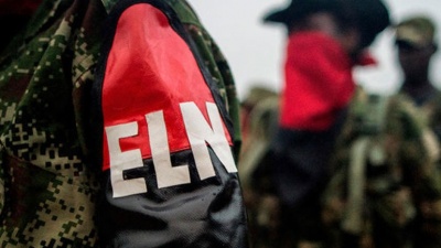 Κολομβία: Ο Στρατός Εθνικής Απελευθέρωσης πίσω από την κατάρριψη ελικοπτέρου και την απαγωγή του πληρώματός του