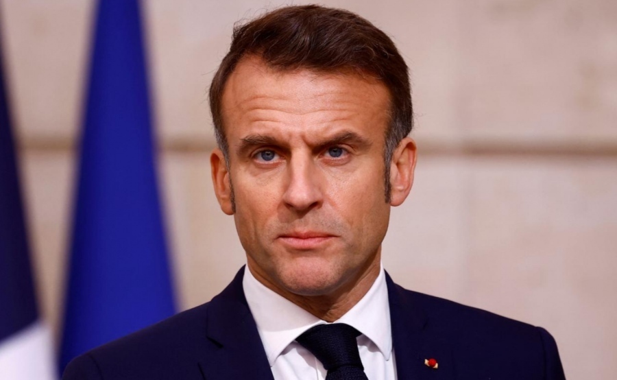 ﻿Γαλλία: Ο Macron ζητά από Von der Leyen την απαγόρευση των κοινωνικών δικτύων σε νέους κάτω των 15 ετών