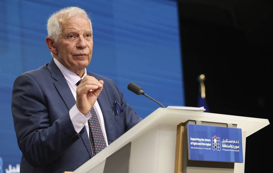 Σε επικίνδυνα μονοπάτια ο Borrell: Υποσχέθηκε τη μόνιμη υποστήριξη της ΕΕ στην Ουκρανία