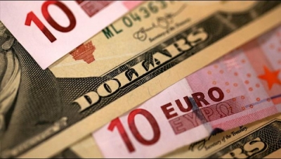 Αγγίζει το 1 προς 1 η ισοτιμία ευρώ-δολαρίου για πρώτη φορά εδώ και 20 χρόνια