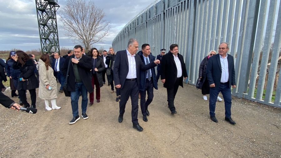 Θεοδωρικάκος: Ο Τσίπρας να ζητήσει συγνώμη από τους αστυνομικούς, τους στρατιώτες και τους ακρίτες πολίτες της Θράκης