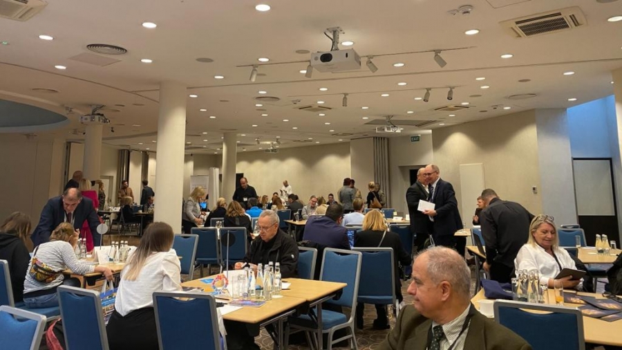 Ευοίωνες οι προβλέψεις από την Πολωνία για τον ελληνικό τουρισμό το 2023