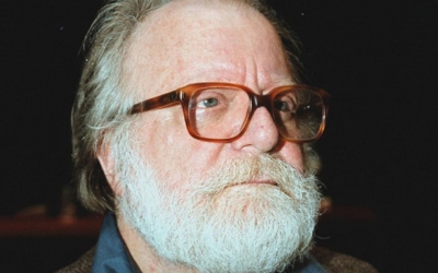 Πέθανε από κορωνοϊό ο σπουδαίος σκηνοθέτης, συγγραφέας και ποιητής Ροβήρος Μανθούλης