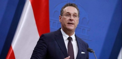 Αυστρία: Πάνω από 33.000 σταυροί στον επικεφαλής των εθνικιστών, παρά την παραίτησή του