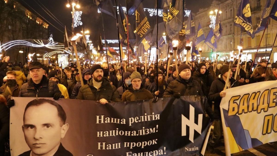 Οι Γερμανοί θυμούνται το παρελθόν τους: «Δεν υπάρχει φασιστικό καθεστώς στο Κίεβο» δηλώνουν με θράσος