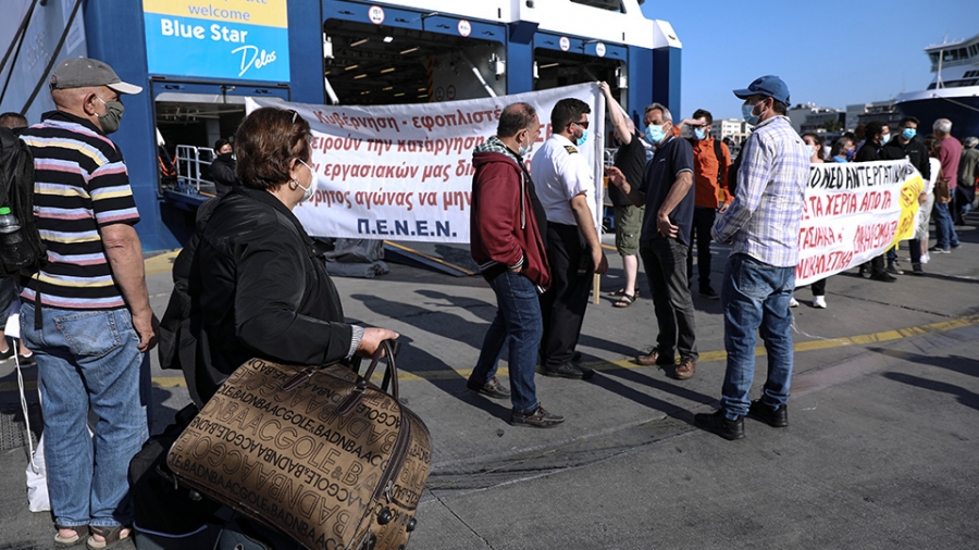 Οι ακτοπλόοι προσφεύγουν κατά της νέας απεργίας της ΠΝΟ