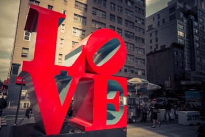 Τα εστιατόρια της Νέας Υόρκης θα ξανανοίξουν την ημέρα του Αγίου Βαλεντίνου