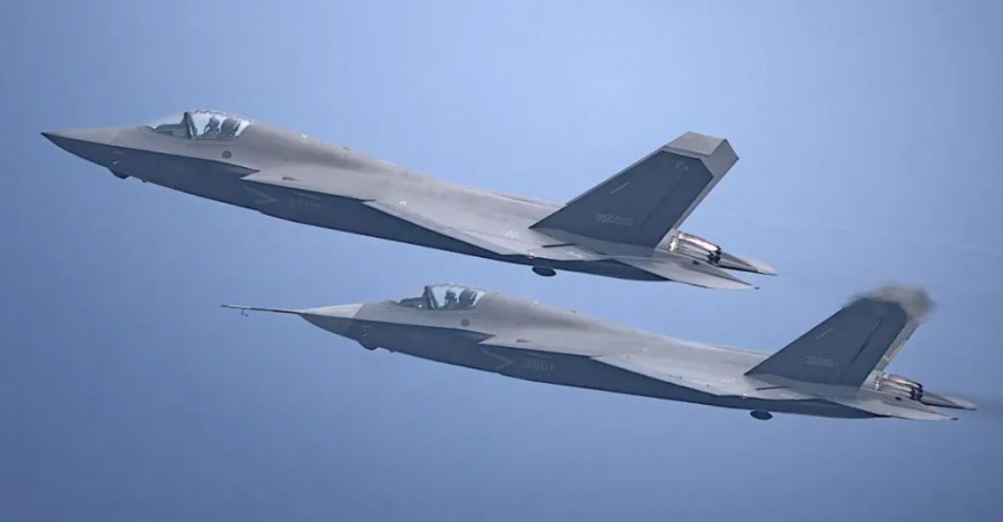 Τρόμαξε ο Ειρηνικός με το J35 - Η Κίνα με τον... Αόρατο Δράκο σοκάρει  ΗΠΑ, Ιαπωνία - «Το βλέπεις να πετά και ξαφνικά... χάνεται»