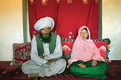 Αφγανιστάν: Ταλιμπάν αγοράζουν μικρά κορίτσια και θηλυκά μωρά, να τα μεγαλώσουν για σεξουαλικές σκλάβες