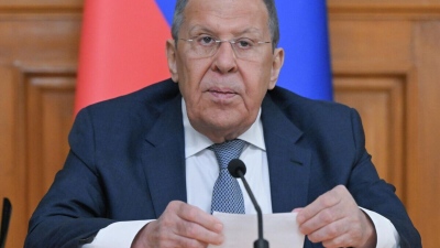 Βόμβες Lavrov (ΥΠΕΞ Ρωσίας) : Η Ευρώπη μας ετοιμάζει πόλεμο - Έτοιμοι για διάλογο με ΗΠΑ με βάση την Αλάσκα