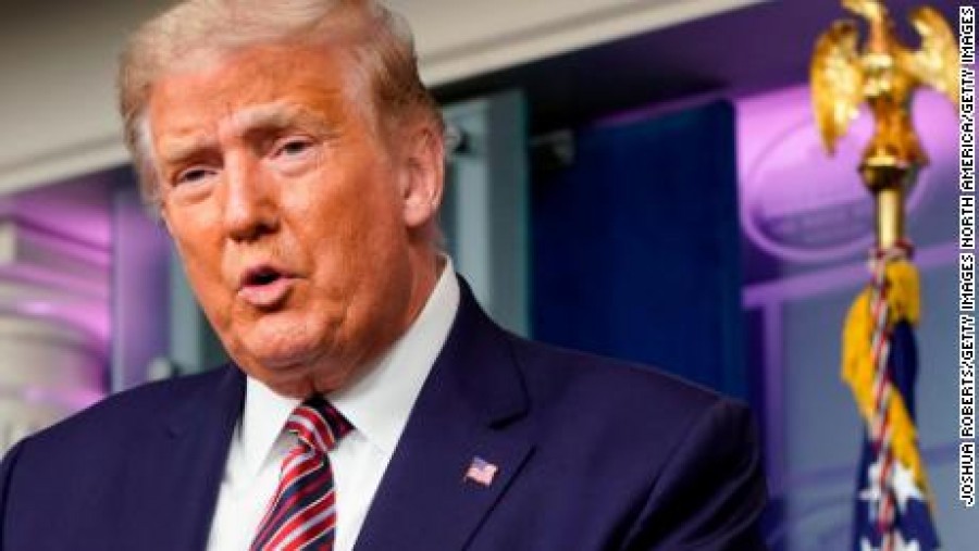 Trump: Αισθάνομαι καλά με τη βοήθεια γιατρών και νοσηλευτών