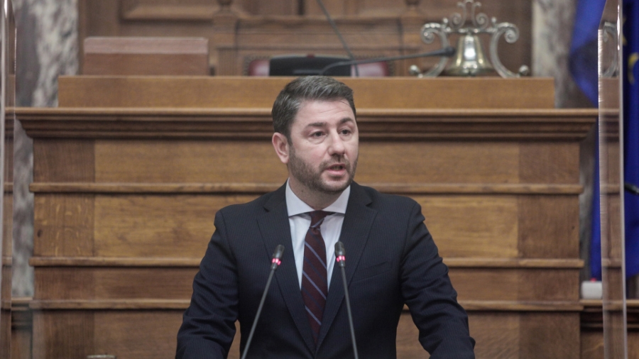 Ανδρουλάκης: Υπερψηφίζουμε την πρόταση δυσπιστίας - Η χώρα χρειάζεται όραμα και όχι διαχειριστές αποτυχιών