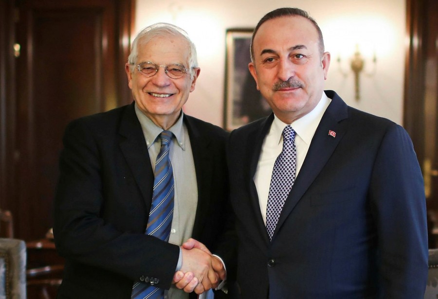 Επιστολή Cavusoglu σε Borrell – Στο επίκεντρο Αν. Μεσόγειος και Κυπριακό