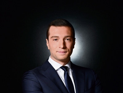 Γαλλία: Καθησυχάζει τις αγορές το κόμμα Le Pen - Bardella: Δεν θα εφαρμοστούν άμεσα οι εμβληματικές μεταρρυθμίσεις