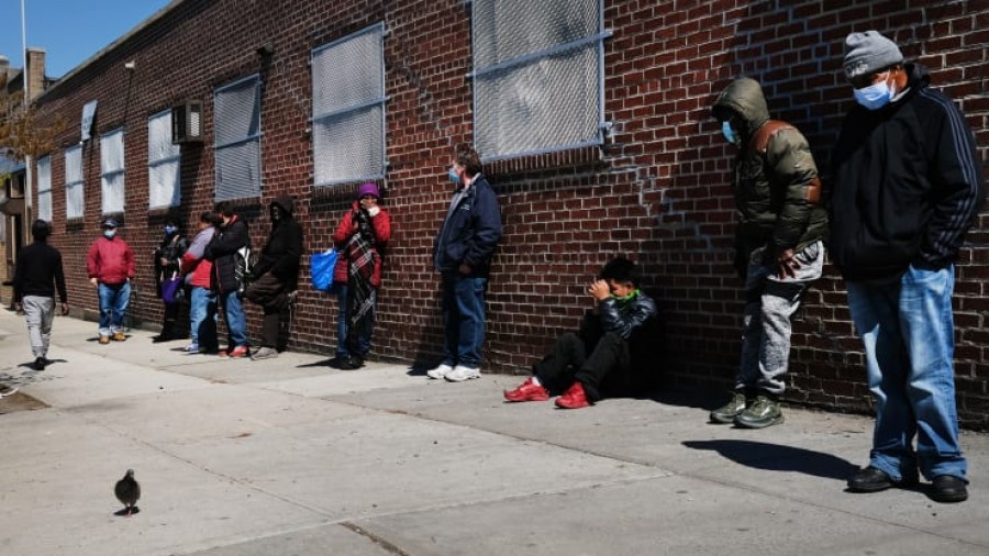 ΗΠΑ: Κίνδυνος ακραίας φτώχειας για εκατομμύρια νοικοκυριά μετά τη λήξη του προγράμματος CARES