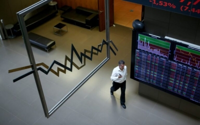 Λίγο μετά το άνοιγμα του ΧΑ – Αντίδραση μετά το sell off – Το βλέμμα σε ΕΚΤ και FED