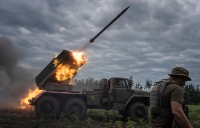 Εξαντλούνται τα αποθέματα όπλων της Ουκρανίας – Το Κίεβο ξοδεύει πυρομαχικά με εκρηκτικούς ρυθμούς