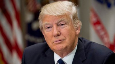 Το 60% των Αμερικανών αισθάνονται απελπισμένοι εξαιτίας του Trump σύμφωνα με δημοσκόπηση