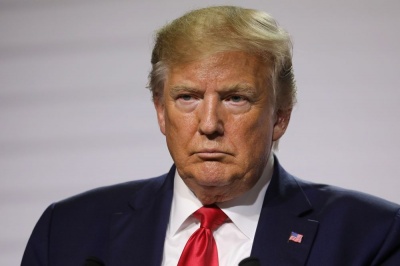 Trump: Η Παγκόσμια Τράπεζα να σταματήσει να χορηγεί δάνεια στην Κίνα