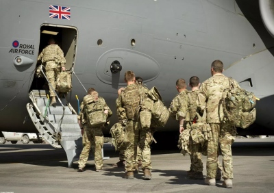 Λετονία:   Να εφαρμοστεί το μέτρο της επιστράτευσης σε Βρετανία και ΕΕ για να περιοριστεί η Ρωσία και αύξηση αμυντικών δαπανών