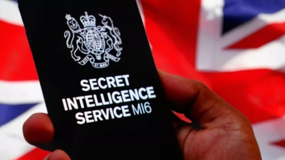 Τρομακτική αποκάλυψη από MI6 - Στρατολογούν πράκτορες στη Ρωσία μέσω τεχνητής νοημοσύνης