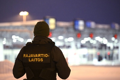 Πρόταση βόμβα από Φινλανδό καθηγητή: «Ανοίξτε τα σύνορα με τη Ρωσία και διώξτε τα αμερικανικά στρατεύματα»