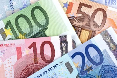 Ευρωζώνη: Κοντά σε υψηλά 17 ετών η καταναλωτική εμπιστοσύνη τον Νοέμβριο του 2017