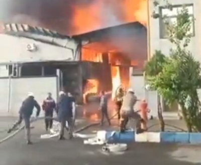 Ιράν: 15 τραυματίες από μεγάλη φωτιά σε εργοστάσιο βιομηχανικών λαδιών