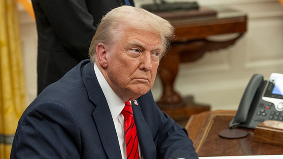 Trump: Μια φορά απείχα… και οι Ρεπουμπλικανοί έχασαν τις εκλογές– Μας έκανε ζημιά το shutdown