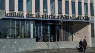 Ινστιτούτο Γερμανικής Οικονομίας: Μεταβατικό το 2021, δύσκολο για τον τουρισμό, την ανάπτυξη, την απασχόληση