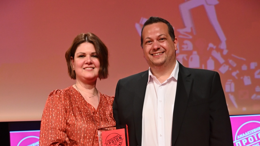 Διπλή βράβευση για το καινοτόμο τραπέζι καθαριστή αέρα STARKVIND της IKEA