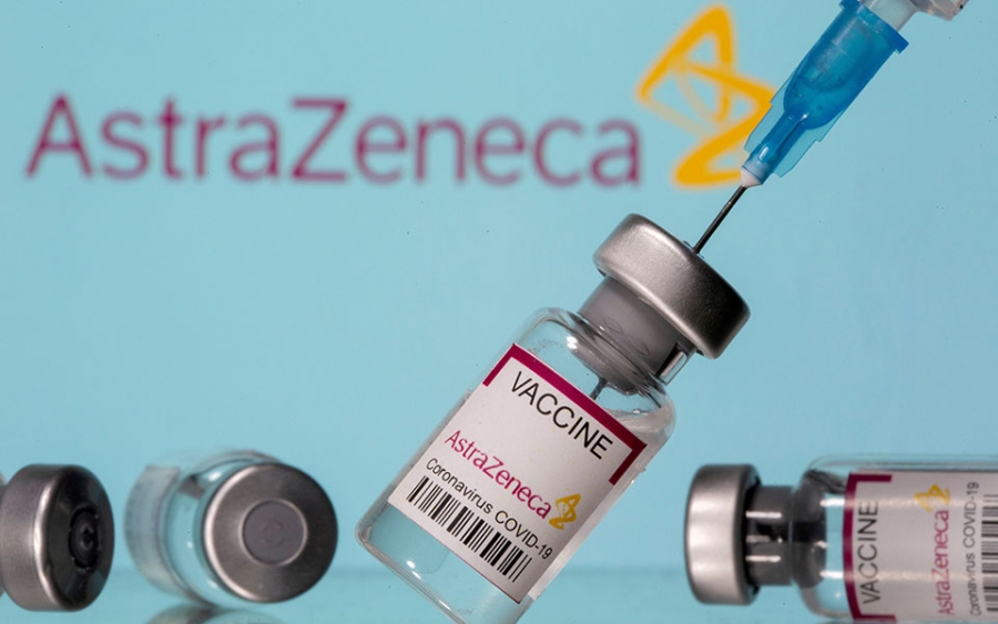Αποφασίζει η Εθνική Επιτροπή Εμβολιασμών για το εμβόλιο της AstraZeneca